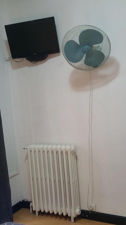 Hostal Lima Valladolid Exteriör bild